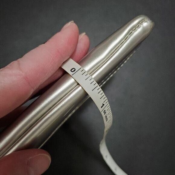 Adrienne Vittadini silver wristlet - Picture 5 of 8
